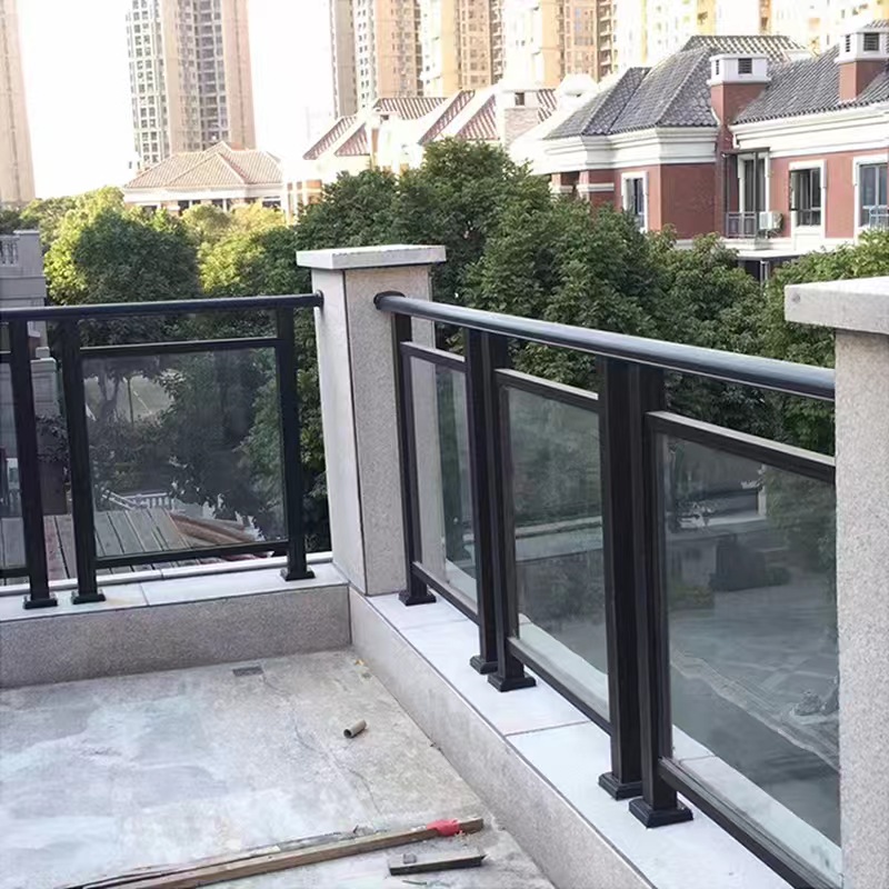  不(bù)鏽鋼圍欄